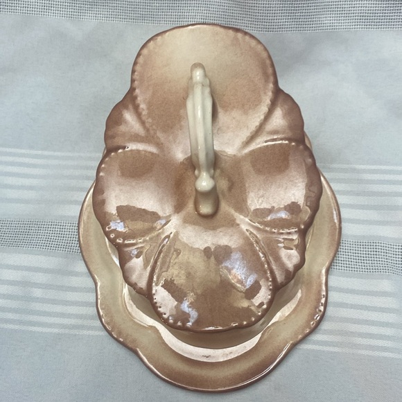 Ceramic Butter/Cheese Dish - Picture 3 of 16